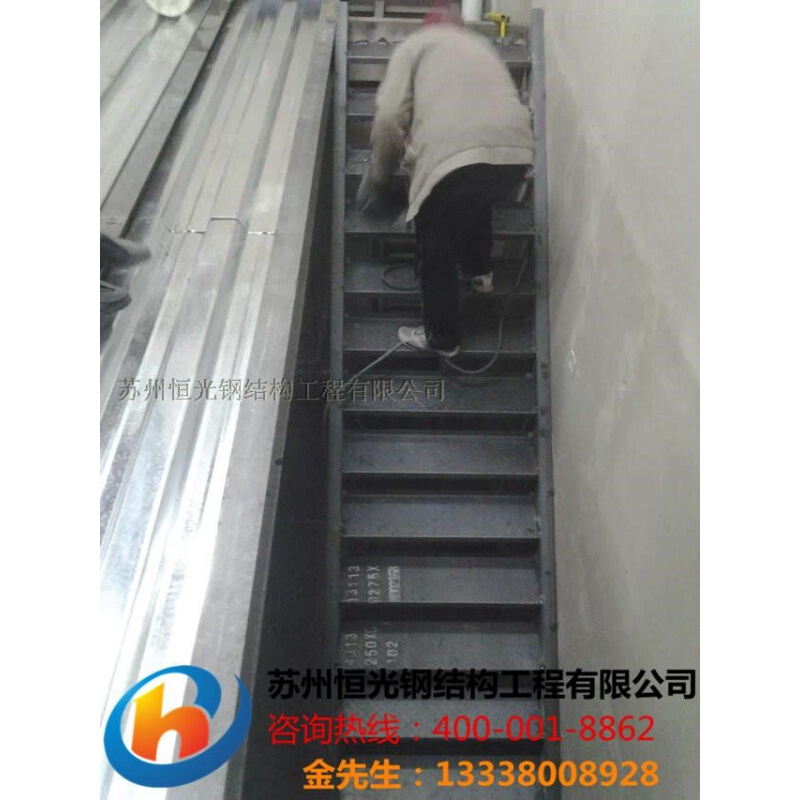 苏州钢结构桁架搭建定制钢结构楼梯施工