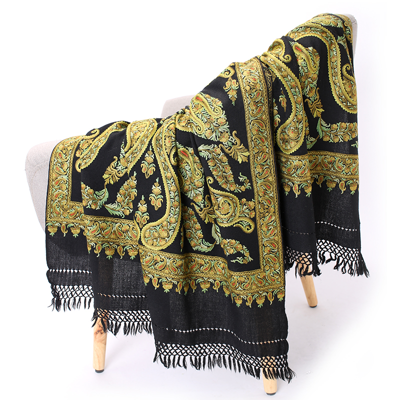 秋冬新品印度民族手工刺绣高档礼物羊毛围巾披肩旅行保暖长披肩