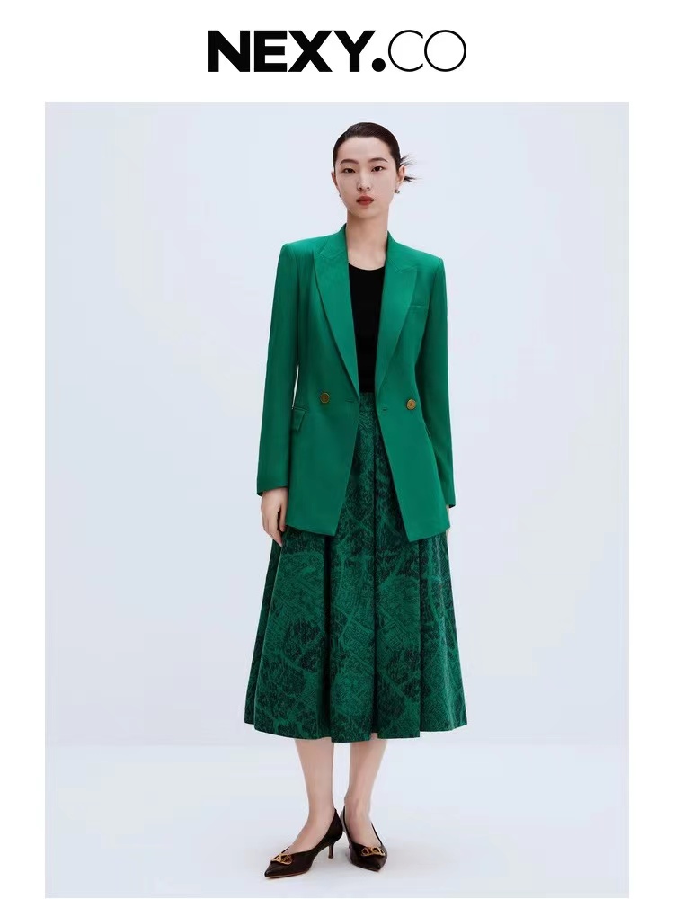 NEXY.CO/奈蔻商场同款2024春季新款复古印花绿色中长款半身裙子女