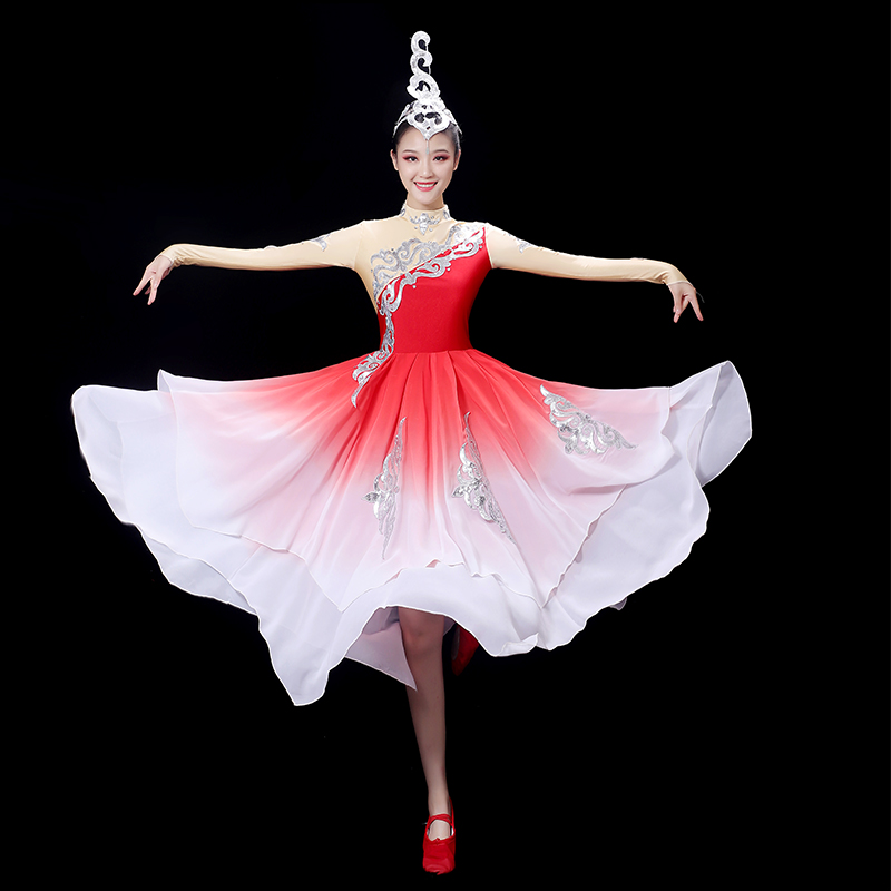 新款现代舞演出服女新款飘逸中国风青春时尚舞蹈服装民族广场舞连