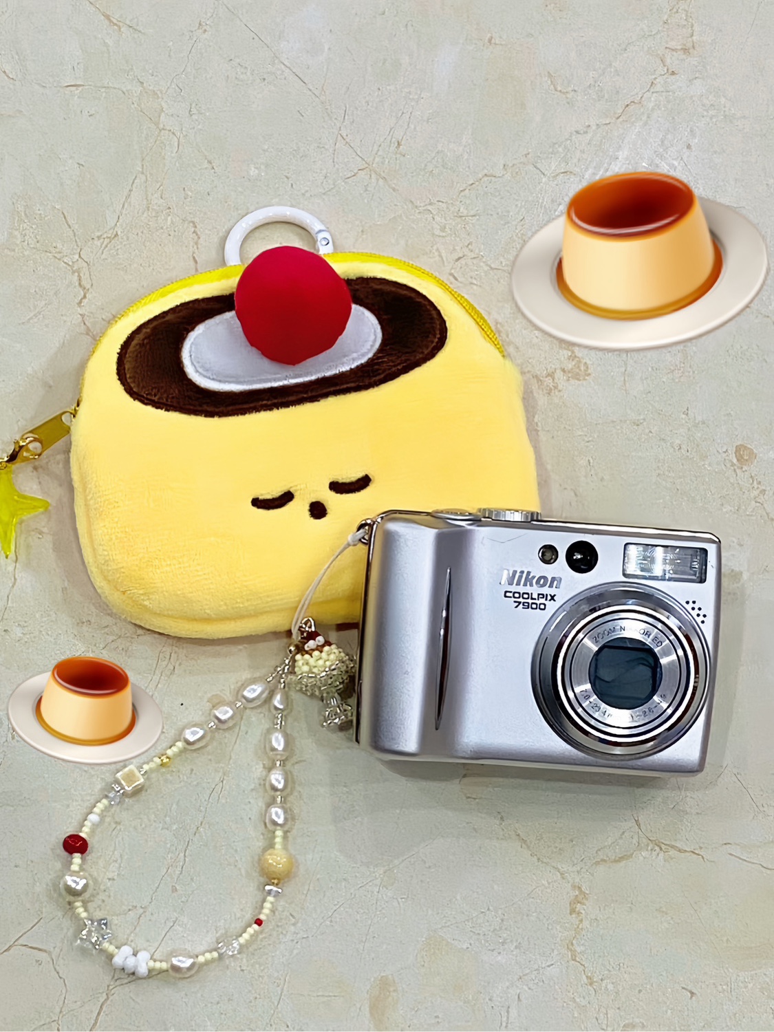 串珠布丁手机链 淡水珍珠陶瓷珠 生日礼物童趣风布丁蛋糕