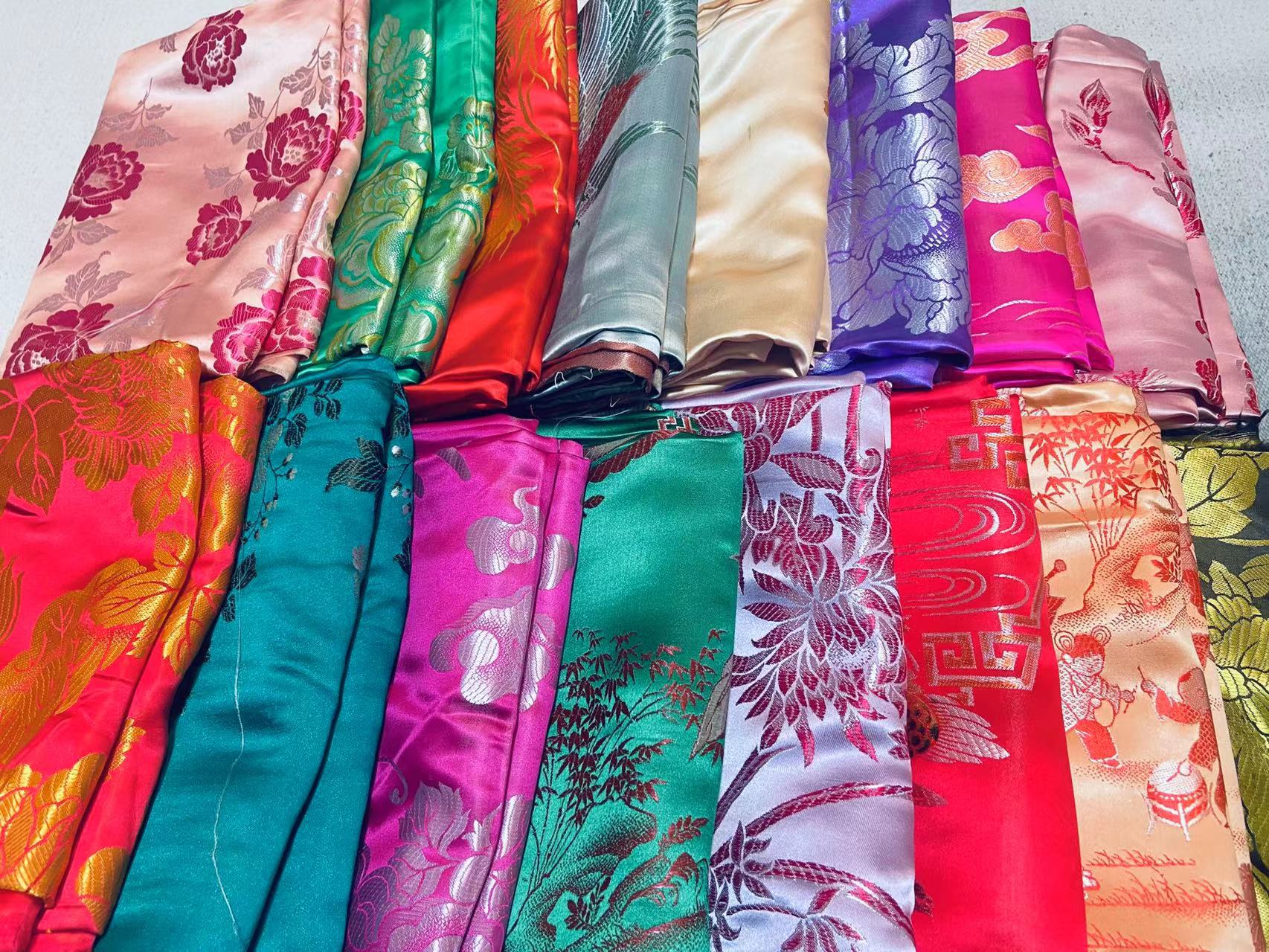 C八十年代老式复古真丝软缎被面面料100桑蚕丝中国民族风背面包邮