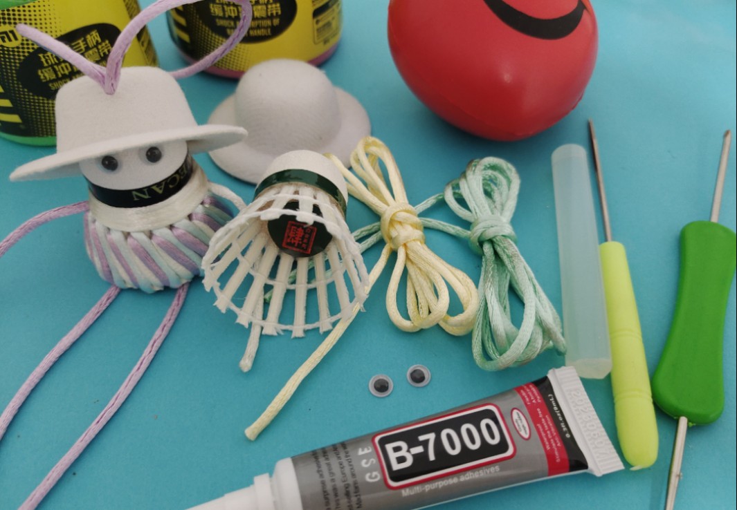 新款帽子娃娃材料包DIY制作羽毛球挂件材料和小工具送教学视频