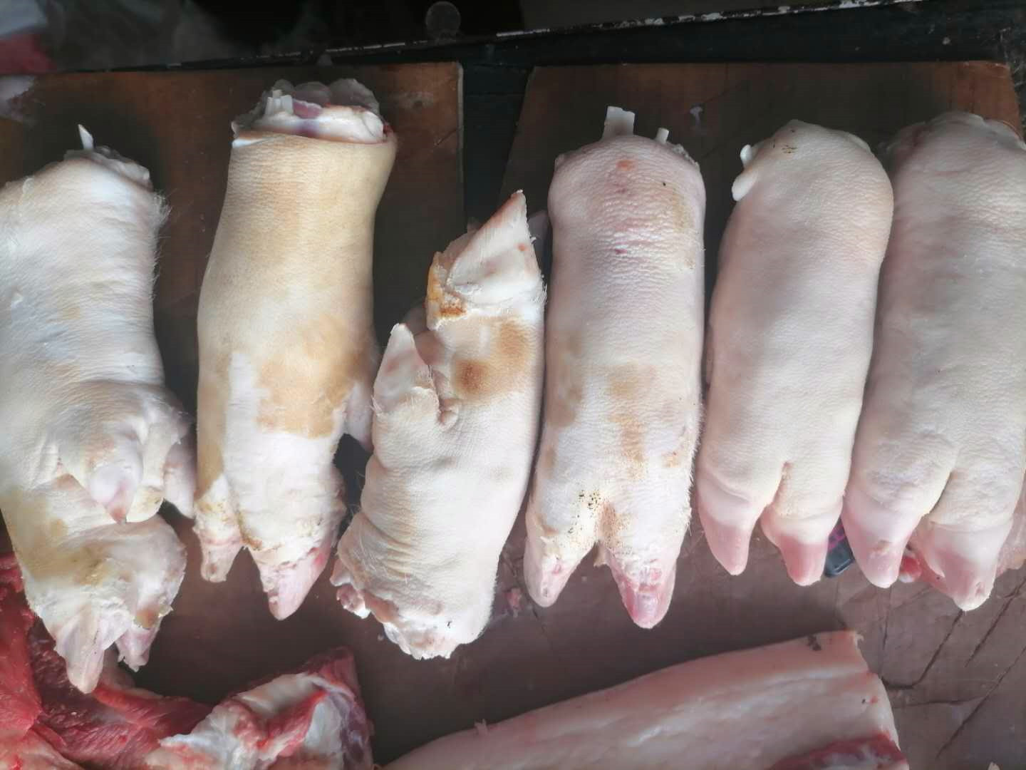 东北特产农家院新鲜现杀土猪猪蹄生猪蹄包邮一个一斤
