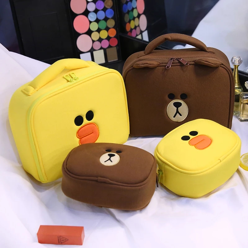 LINE化妆品收纳包韩国布朗熊网红爆款大容量可爱小号便携式手提袋