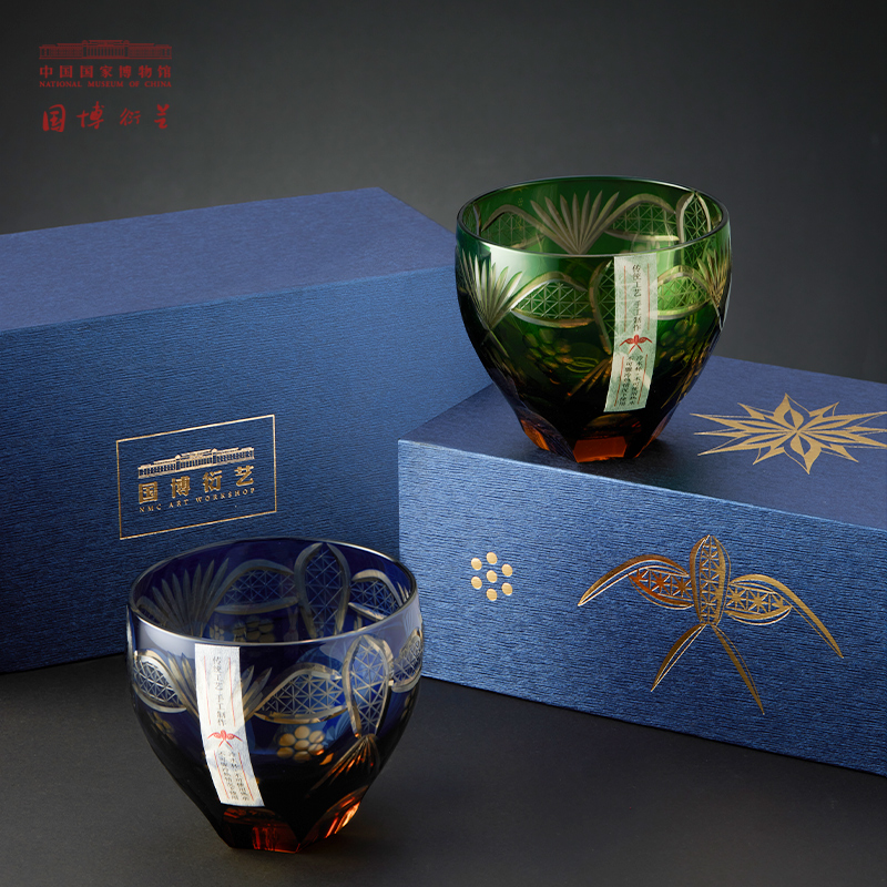 高档中国国家博物馆海晏河清手工玻璃杯浮雕杯子复古新婚新年礼物