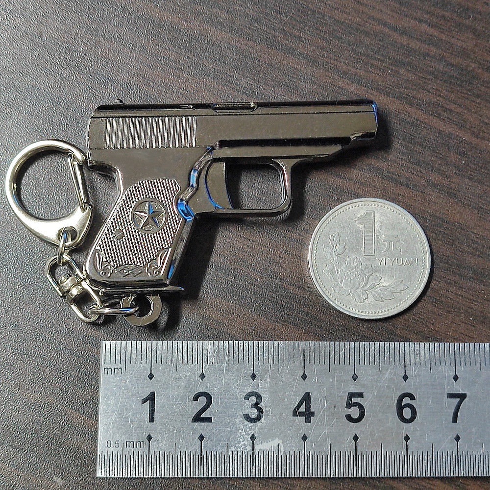 5.5cm迷你77式七七1：3手枪武器模型锌合金钥匙链扣背包挂件饰品