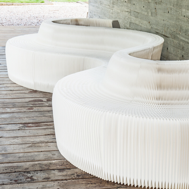 快《乐大本营》十八纸创意沙发牛皮纸凳子变形沙发椅纸质长椅7米