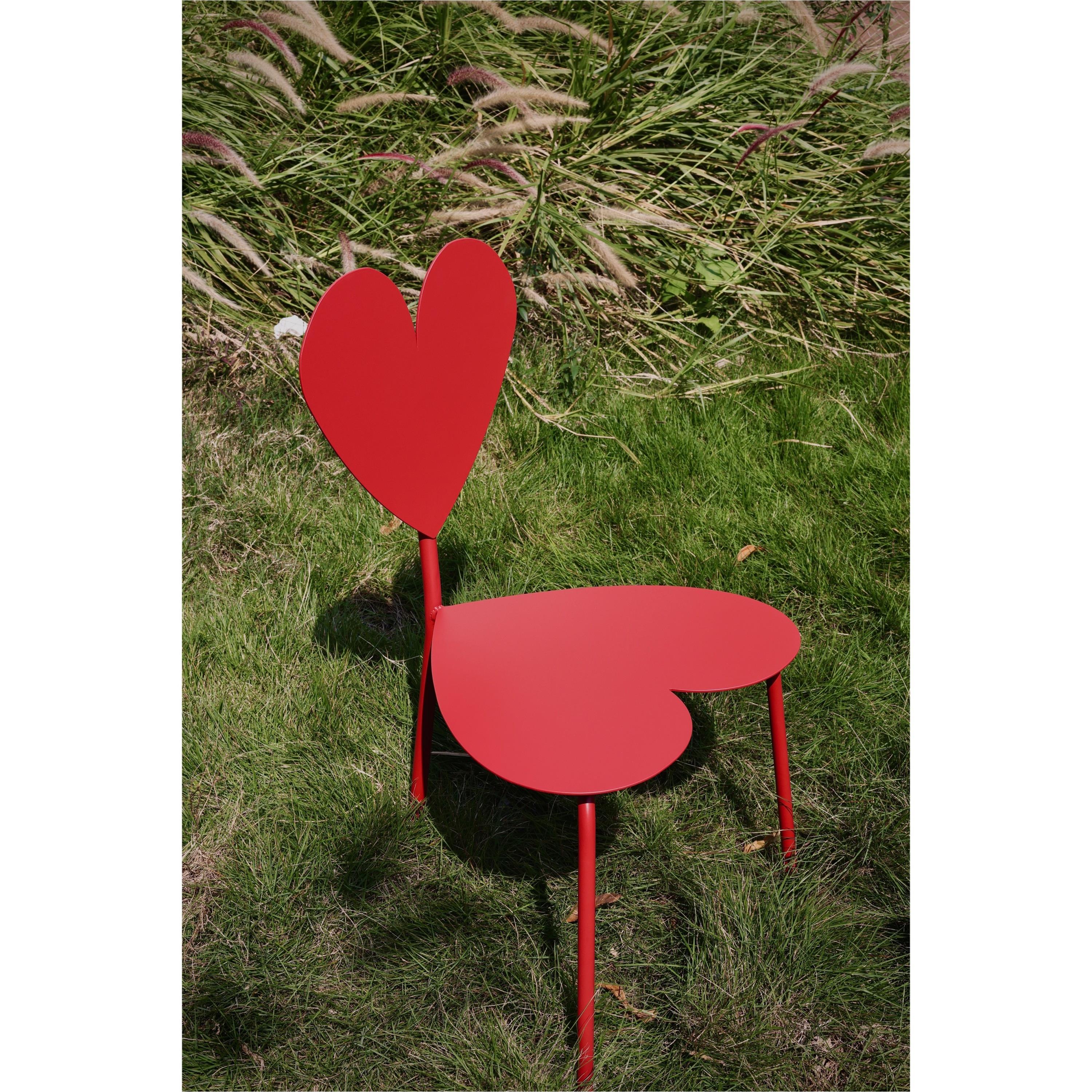 嘻物所爱心红色设计椅子座椅极简约金属现代艺术摆拍网红造型凳子