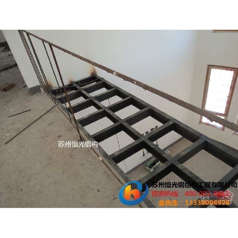 苏州钢结构楼梯制作安装别墅钢结构楼梯槽钢吊阁楼