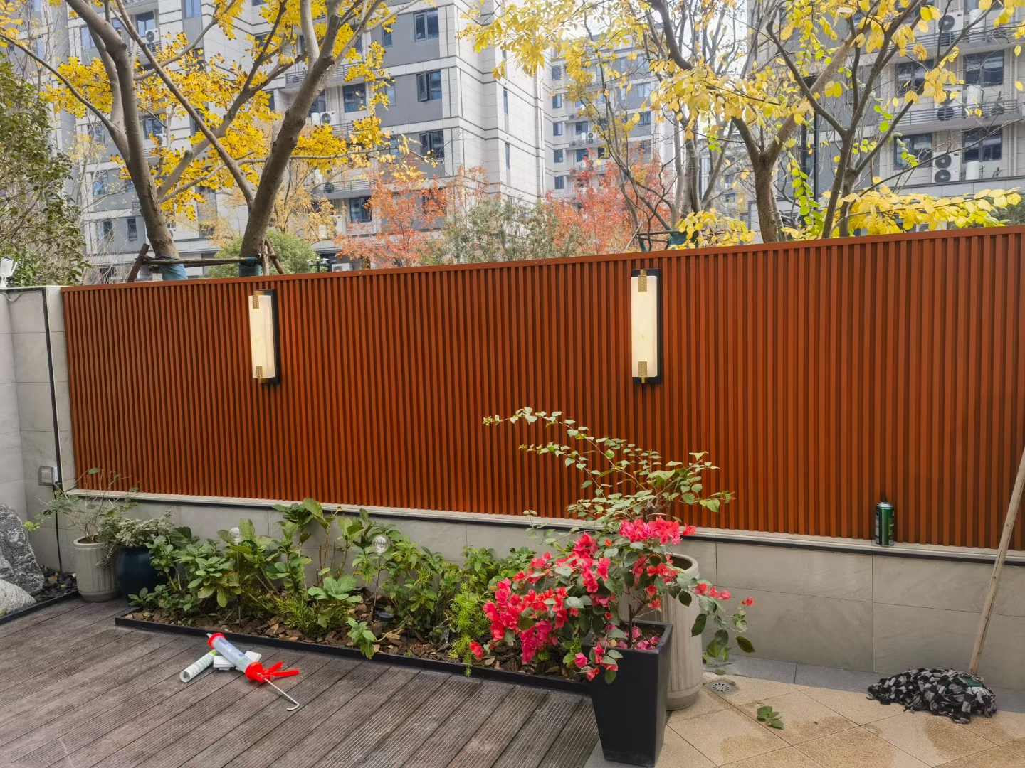 木地阳台塑木地板地板围栏区庭院户外室外北京塑塑木防腐木露台板