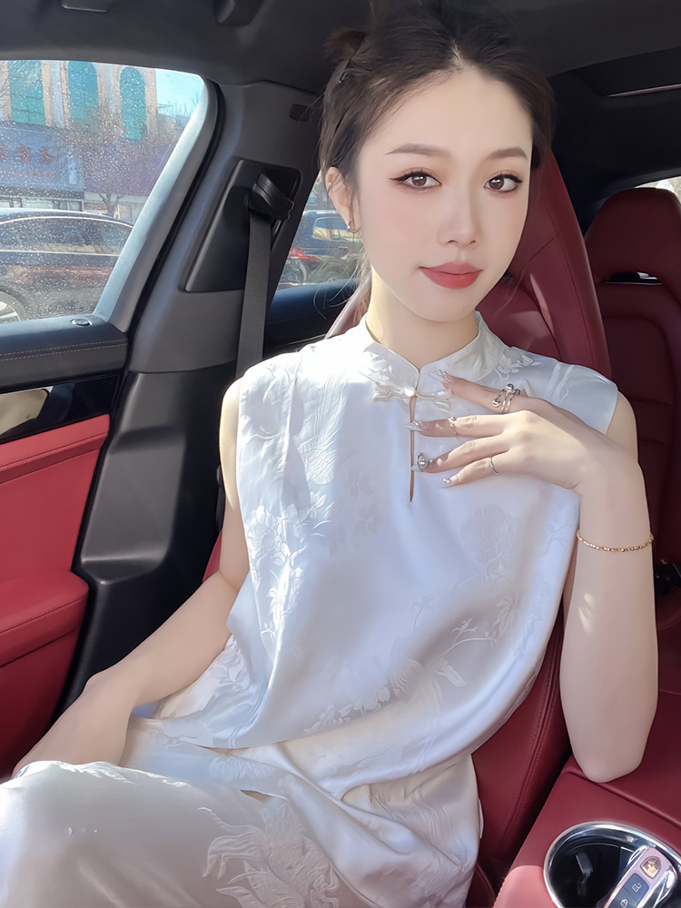 白色无袖衬衫新中式国风女装气质名媛洋气高端别致设计感盘扣上衣
