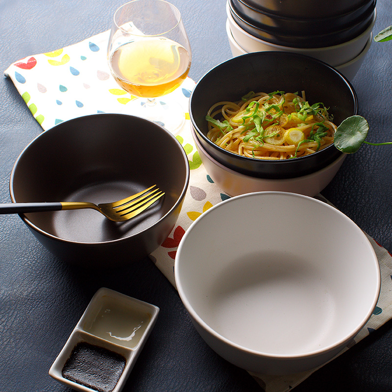 家用碗ins饭碗哑光黑色面碗陶瓷碗简约轻食沙拉碗汤碗磨砂碗餐具