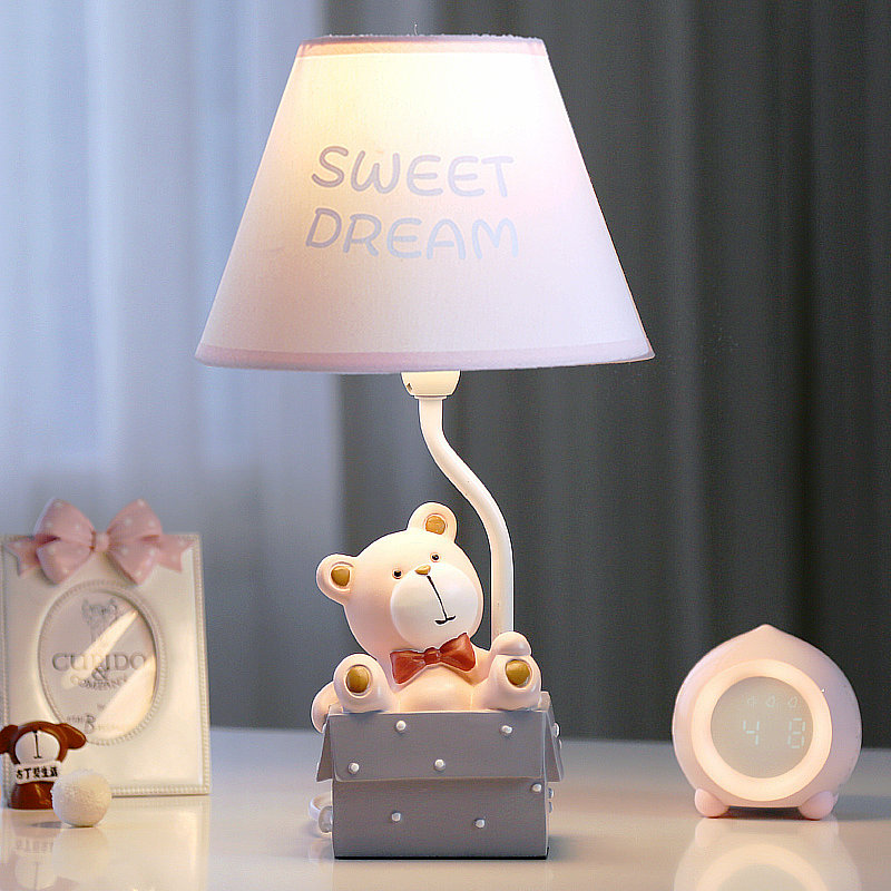 小熊遥控儿童台灯柔光护眼卧室床头书桌婴儿喂奶夜灯可爱生日礼物