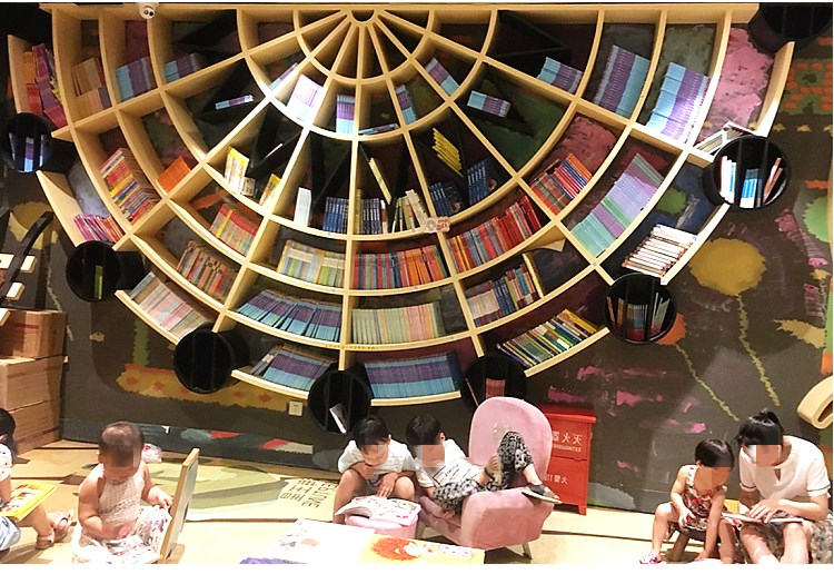 创意摩天轮半圆墙壁书柜幼儿园绘本馆满墙定制书架扇形图书展示架