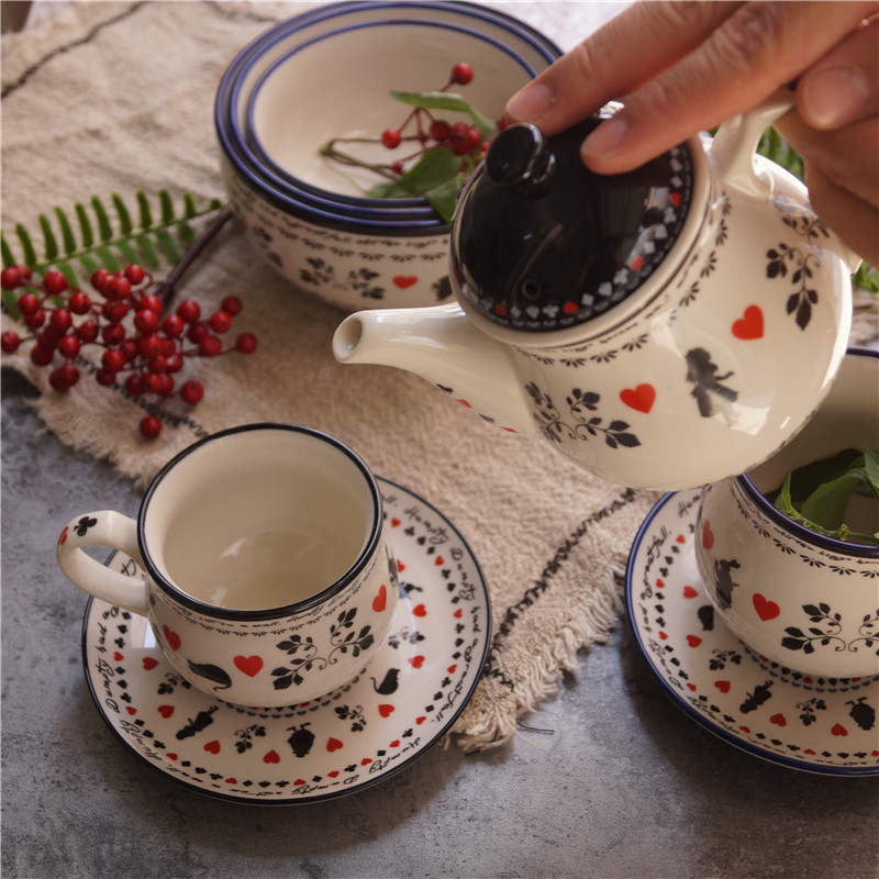 北欧风 童话爱丽丝梦游仙境经典版餐具咖啡杯奶杯碗茶壶