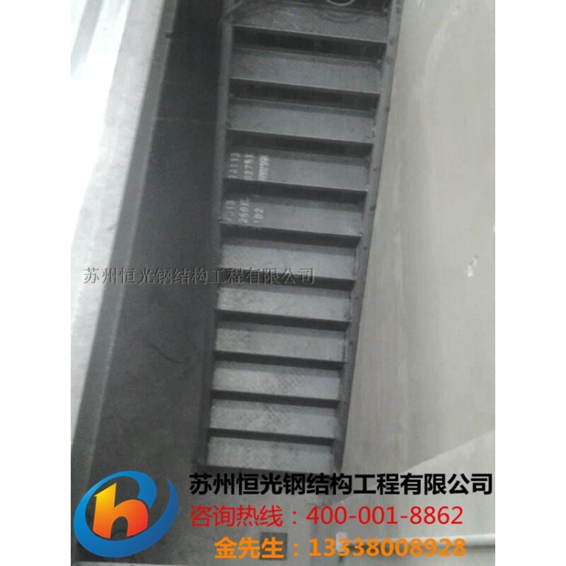 苏州钢结构玻璃楼梯钢结构楼梯制作楼梯板
