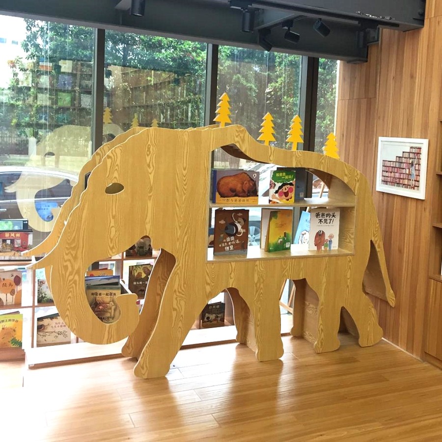 实木动物造型大象书架展厅橱窗摆件图书馆幼儿园阅读区书柜绘本展