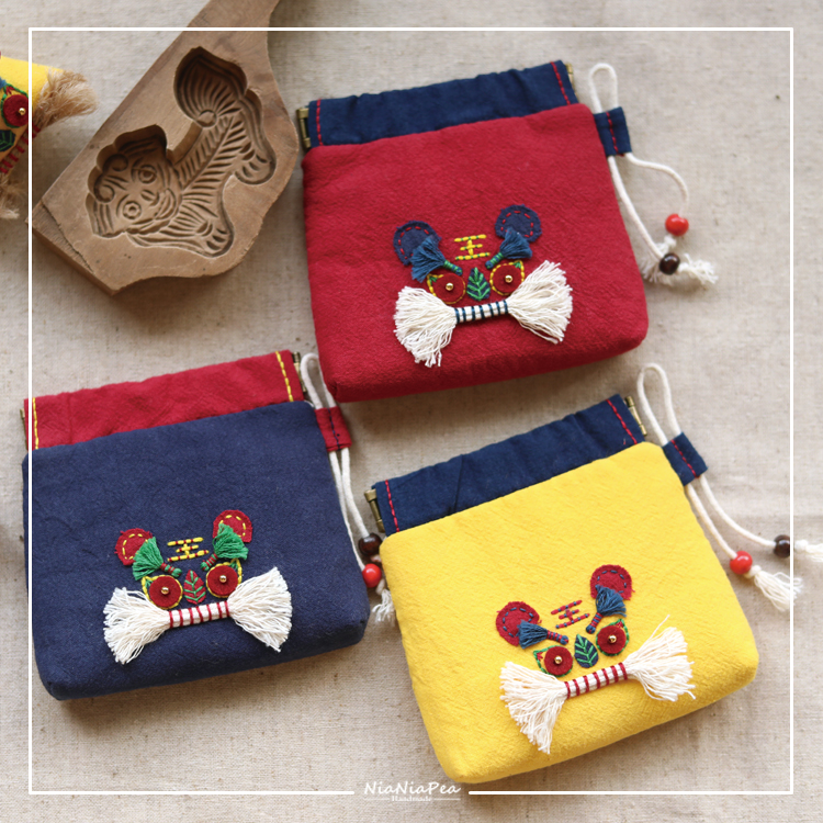小老虎弹片口金零钱包 刺绣手工DIY套装 传统中国风布艺手提包