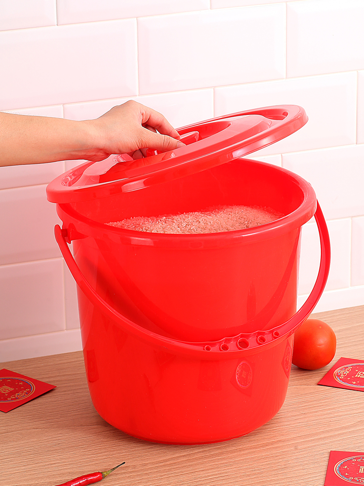 喜庆小水桶结婚庆用品大红色塑料带盖子孙桶搬家喜事桶储水圆红桶
