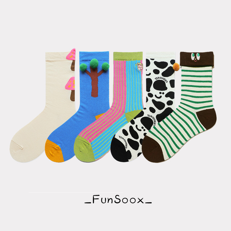 FunSoox 童趣 卡通可爱布标立体刺绣个性女中筒袜棉长袜