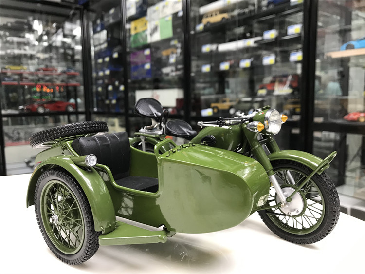 正品原厂出品 1:10 长江750 边三轮 摩托车合金模型.顺丰陆运运费