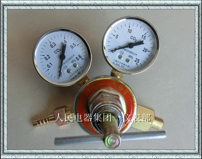 (上海产)二氧化碳减压器　CO2 表  二氧化碳减压阀 YQT-07 YQC-07