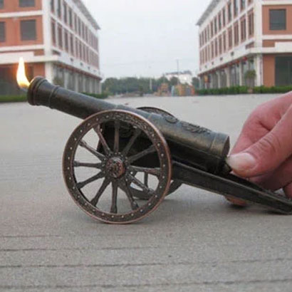 仿真合金军事模型意大利榴弹炮 迷你静态模型儿童玩具 充气打火机